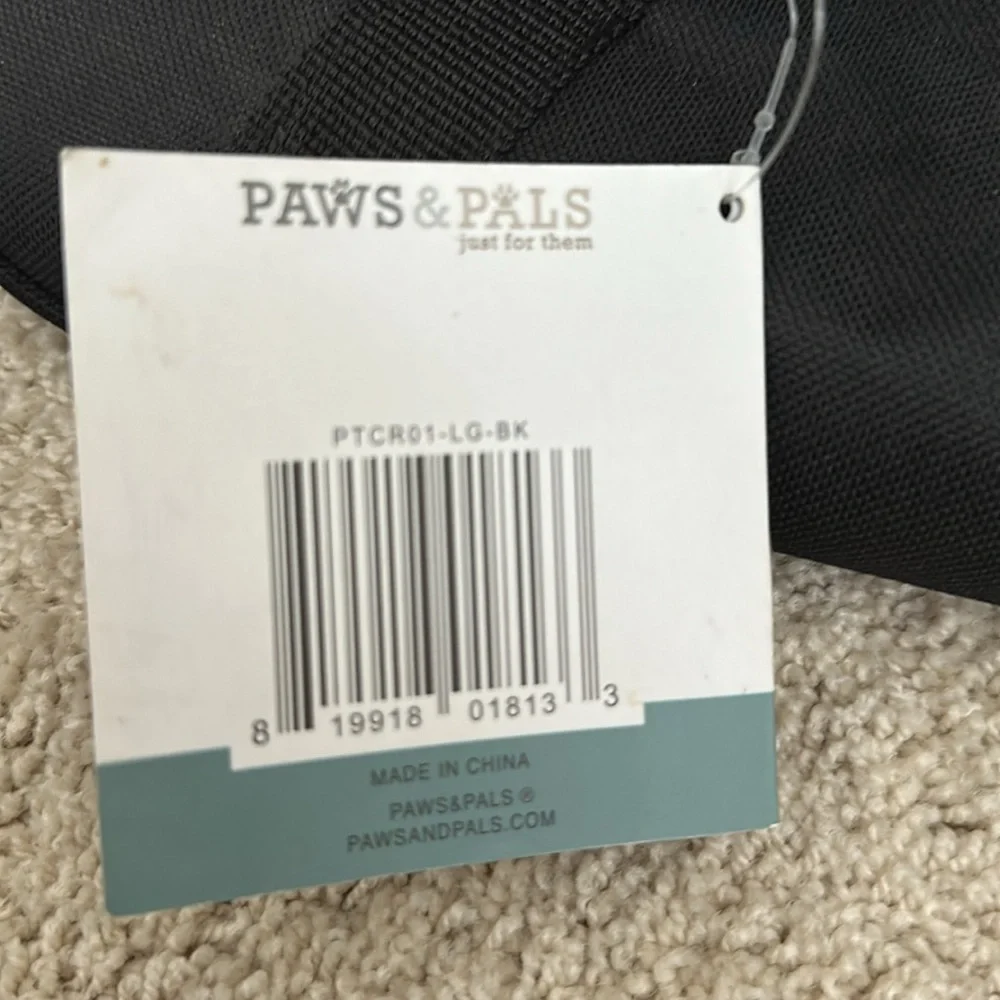 NWT Paws & Pals pet carrier